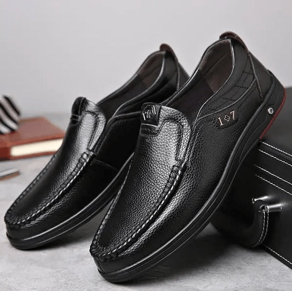 James | Stylish Orthopedic Shoe