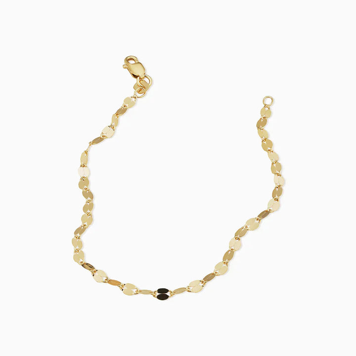 Cabaret™ | Elegant Gold Bracelet
