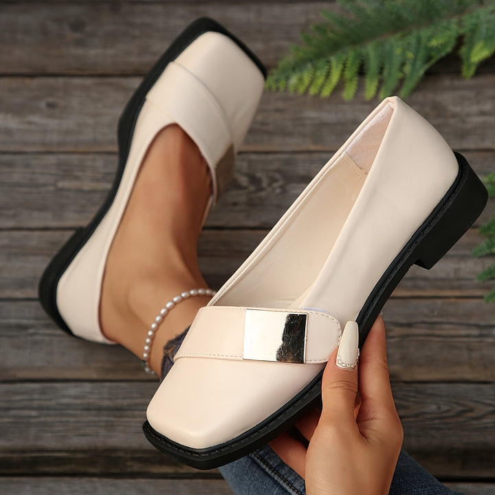 Elora Black Flats for Women - All-Day Comfort & Chic Design