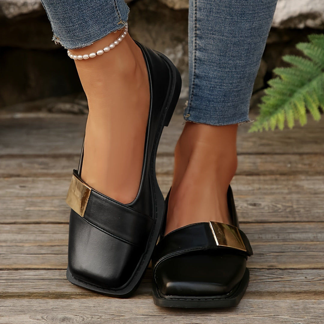 Elora Black Flats for Women - All-Day Comfort & Chic Design