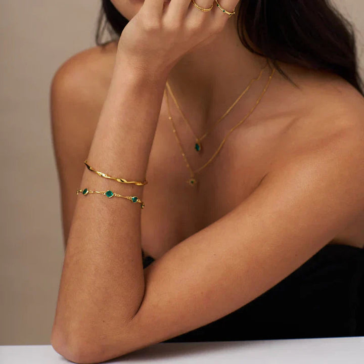Emeralda™ | Elegant Gold Link Bracelet