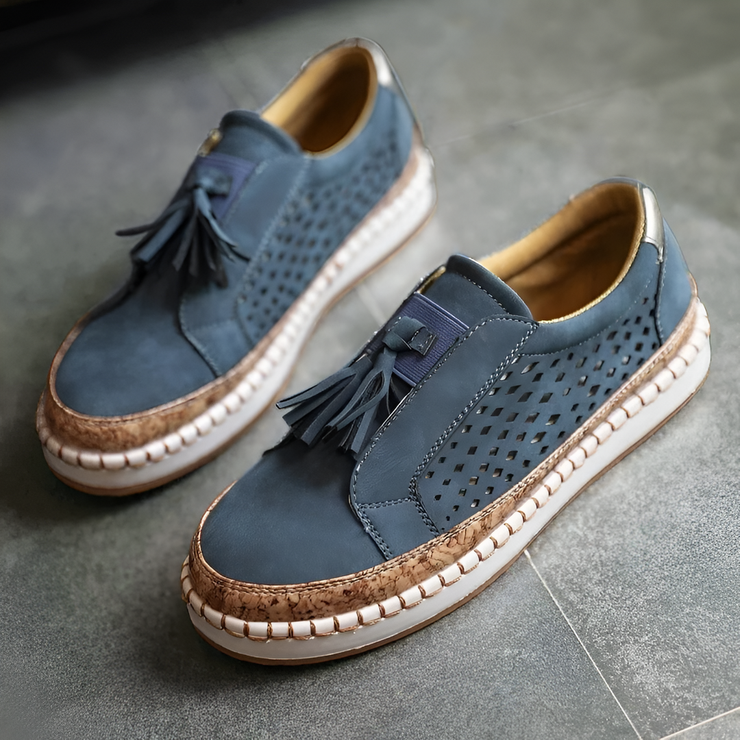 Juliette Tassel Sneakers - Lightweight Comfort for Warm Days