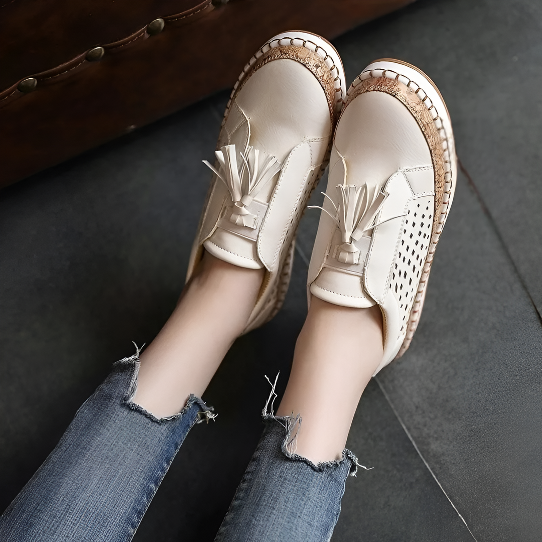 Juliette Tassel Sneakers - Lightweight Comfort for Warm Days