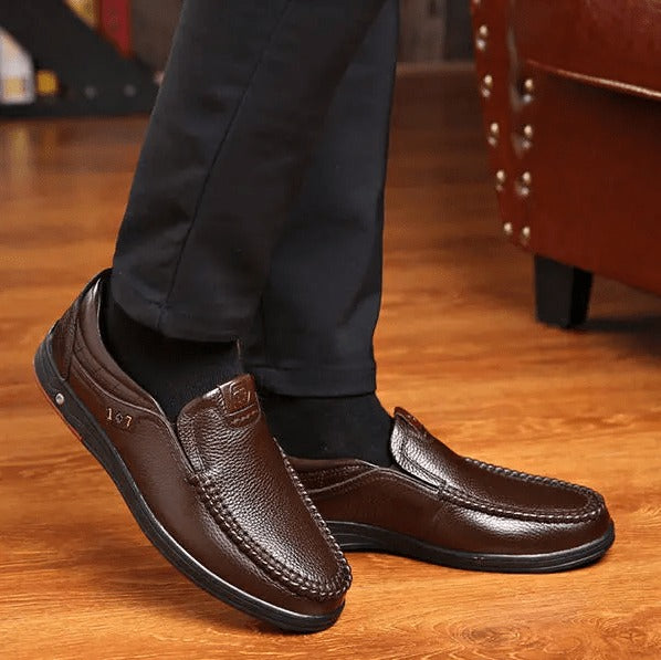 James | Stylish Orthopedic Shoe