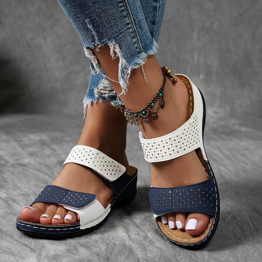 Caroline™ – Slip-On Sandals
